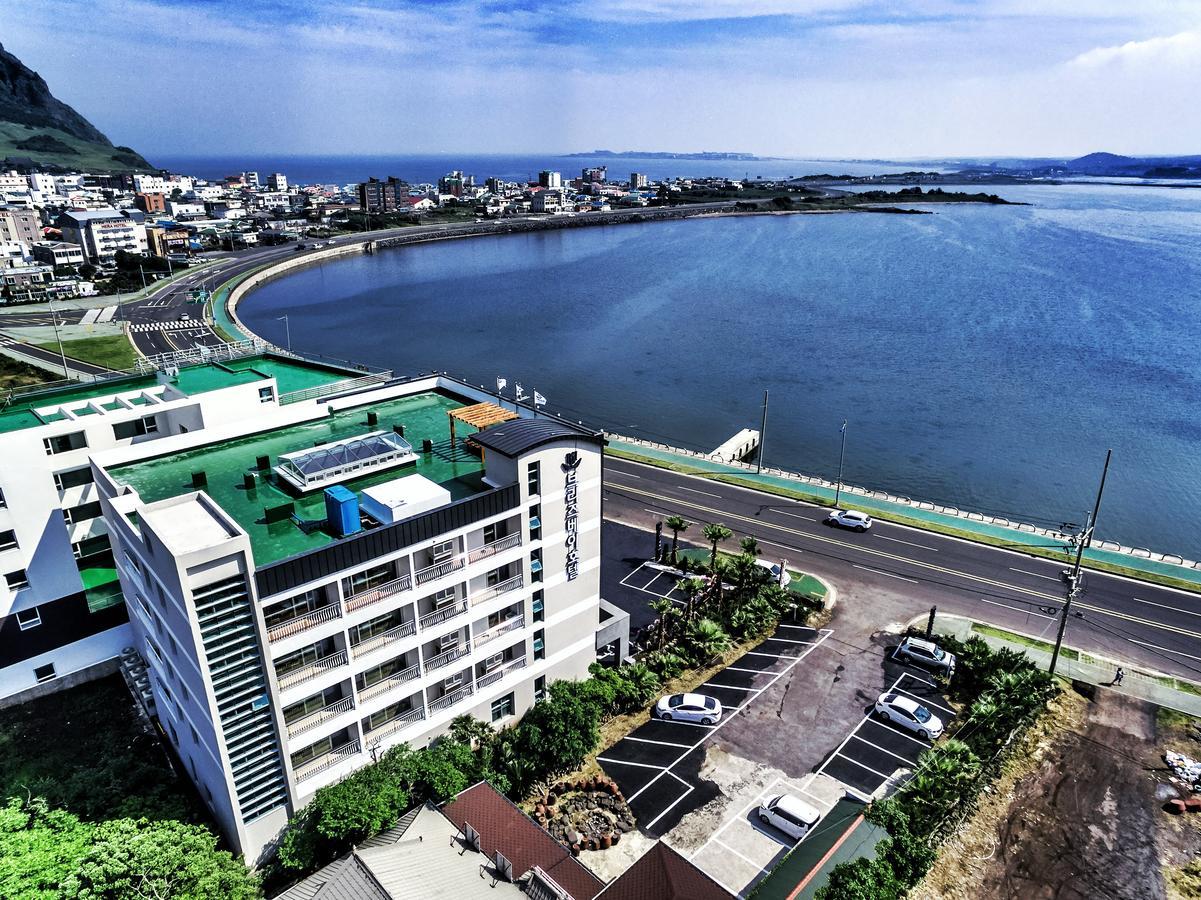 Breeze Bay Hotel Seogwipo Exterior foto