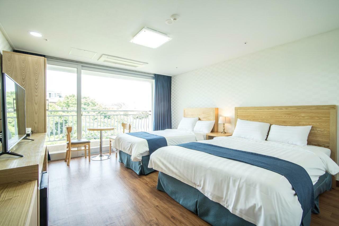 Breeze Bay Hotel Seogwipo Exterior foto