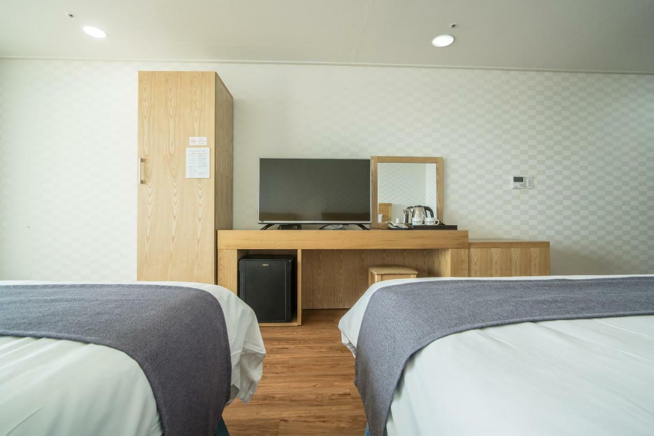 Breeze Bay Hotel Seogwipo Exterior foto